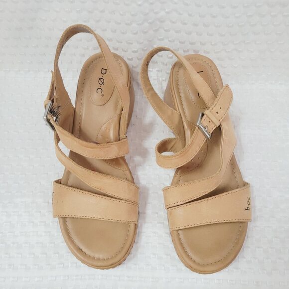 B.O.C. Born Alma Wedge Light Brown Leather Sandals with Buckle Size 8 - Picture 2 of 8